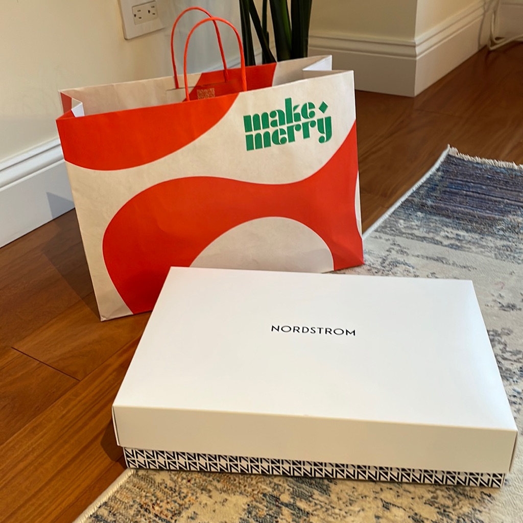 Gift Set Nordstrom Medium Ish Gift Box  Bag
